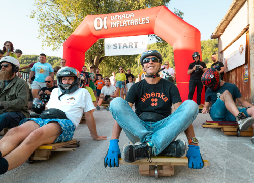 Fotografija 20 - Tradicionalna Utrka karića u Rupama i ove godine oduševila posjetitelje i natjecatelje