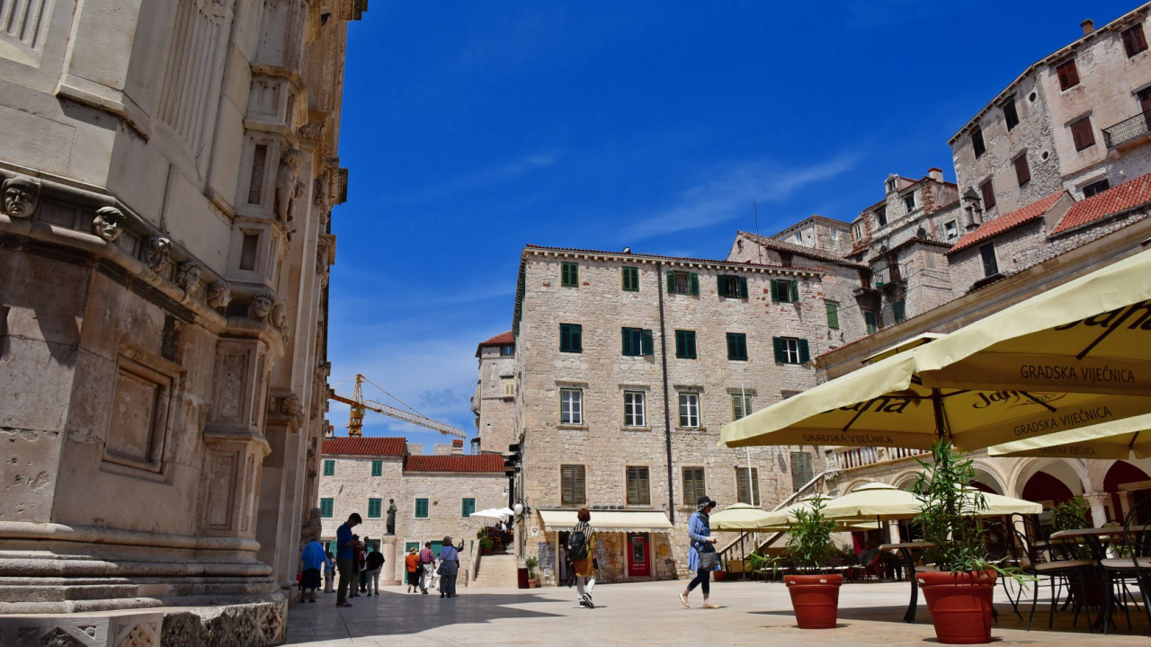 Temperature i dalje idu do 40, moguća umjerena naoblaka