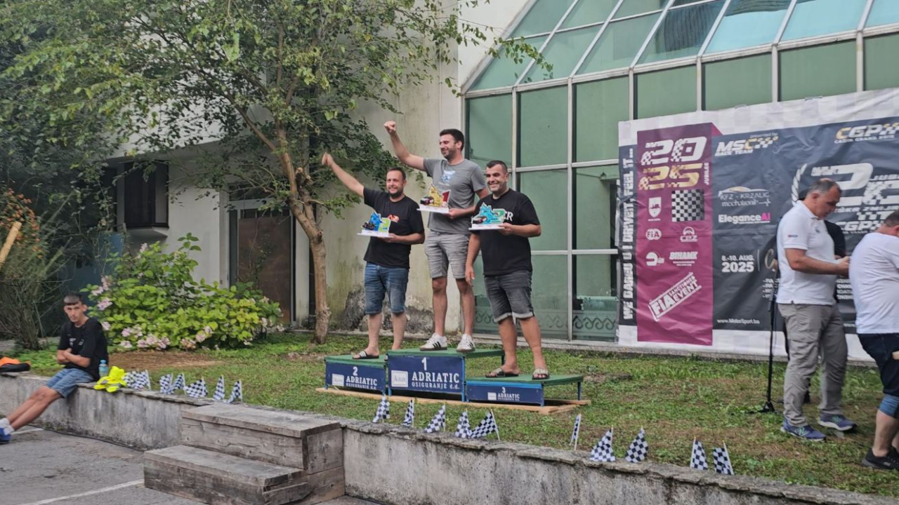 Vozačima AKK Rogoznica dva postolja na 'Nagradi Cazina'