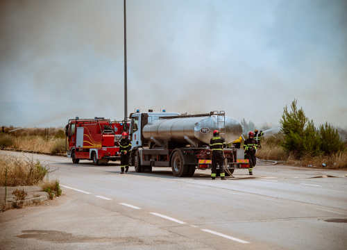 Vatrogasci se uspješno uhvatili u koštac s požarima na području Dubravica i Ružića