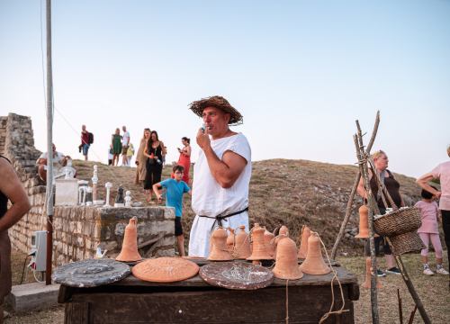 Fotografija 4 - FOTO Spektakularne Burnumske ide spojile povijesti, umjetnosti i glazbe pod zvjezdanim nebom