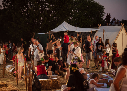 Fotografija 6 - FOTO Spektakularne Burnumske ide spojile povijesti, umjetnosti i glazbe pod zvjezdanim nebom