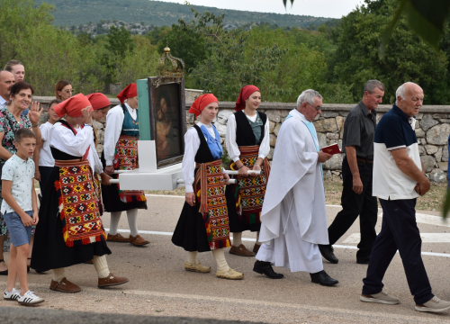 Fotografija 8 - U Mirloviću svečano proslavljen blagdan Velike Gospe