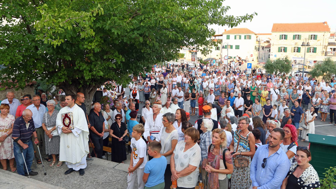 Tribunj svečano proslavio blagdan Velike Gospe