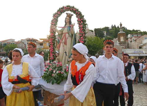 Fotografija 10 - Tribunj svečano proslavio blagdan Velike Gospe