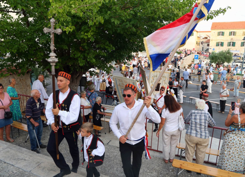 Fotografija 7 - Tribunj svečano proslavio blagdan Velike Gospe