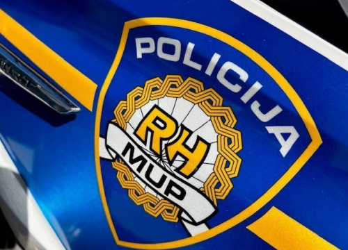 Motociklist (59) kod Vrpolja sletio s ceste: Zadržan je u šibenskoj bolnici zbog teških ozljeda