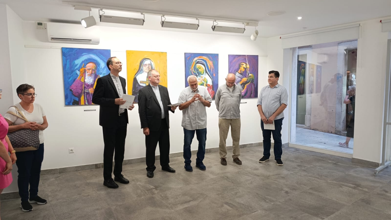 Izložba portreta hrvatskih svetaca i blaženika otvorena u galeriji Sv. Nikola Tavelić