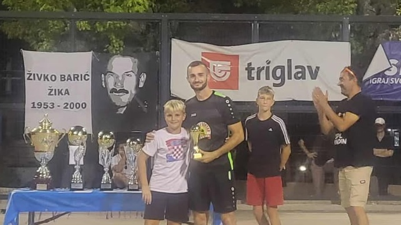 Vrtnom centru Dubrava skradinski memorijal na male branke