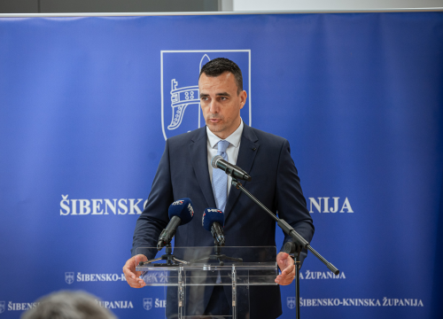 Župan šibensko-kninski Paško Rakić i predstavnici županijskih primorskih gradova i općina potpisat će Izmjene Sporazuma o zajedničkom financiranju za 2025. godinu