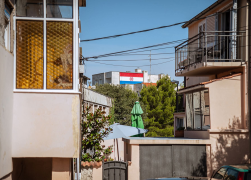 Fotografija 21 - Križ - Od nekadašnjeg pustog brda do obiteljske četvrti