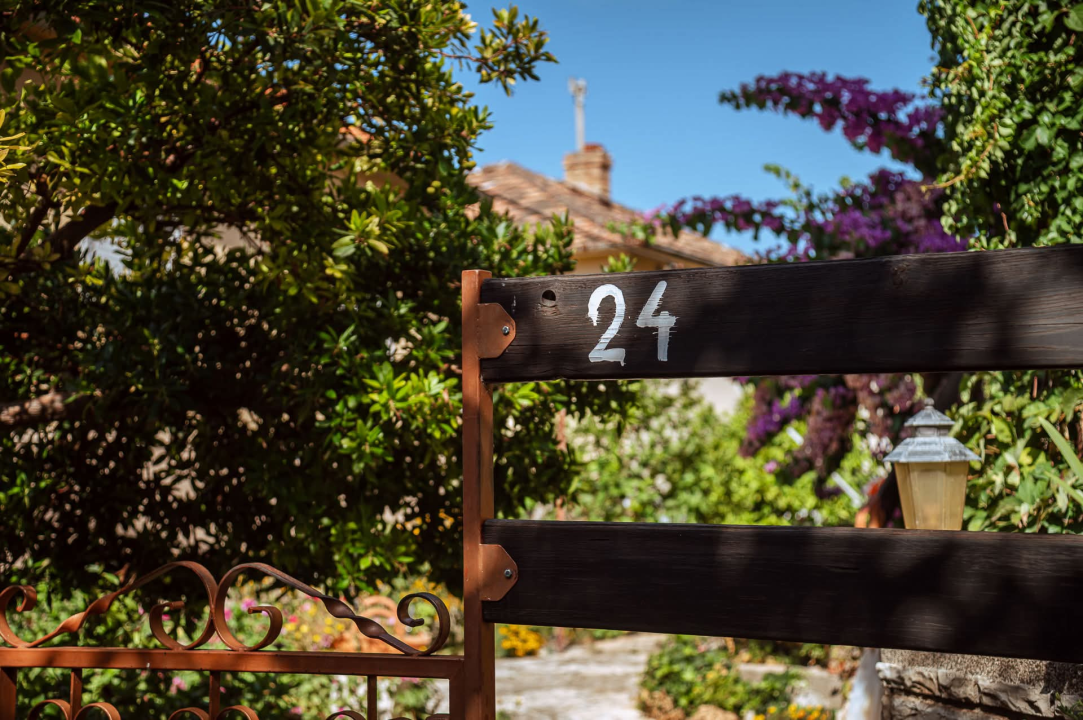 Križ - Od nekadašnjeg pustog brda do obiteljske četvrti