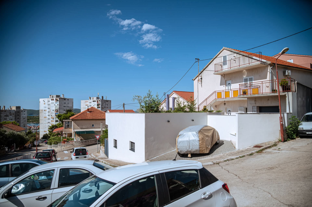 Križ - Od nekadašnjeg pustog brda do obiteljske četvrti