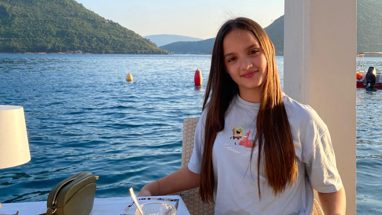 Mlada Šibenčanka Marta Bogdanović u finalu Međunarodnog dječjeg pjevačkog festivala Brežice