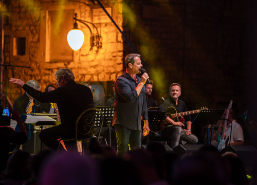 Fotografija 27 - FOTO Đani Stipaničev i klapa Preženca trijumfirali na 28. Dalmatinskoj šansoni
