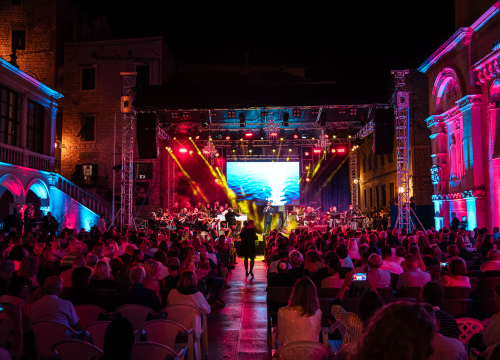 Fotografija 32 - FOTO Đani Stipaničev i klapa Preženca trijumfirali na 28. Dalmatinskoj šansoni