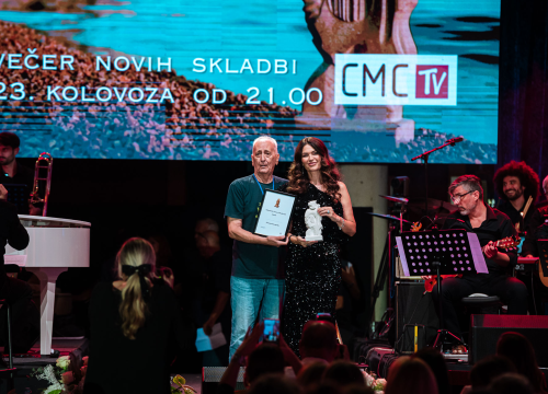 Fotografija 33 - FOTO Đani Stipaničev i klapa Preženca trijumfirali na 28. Dalmatinskoj šansoni