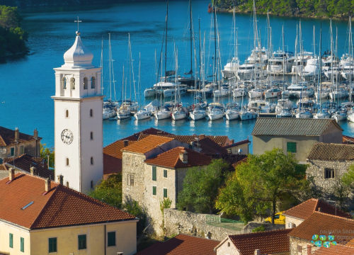 Za kraj kolovoza Skradin donosi raznolik glazbeni program