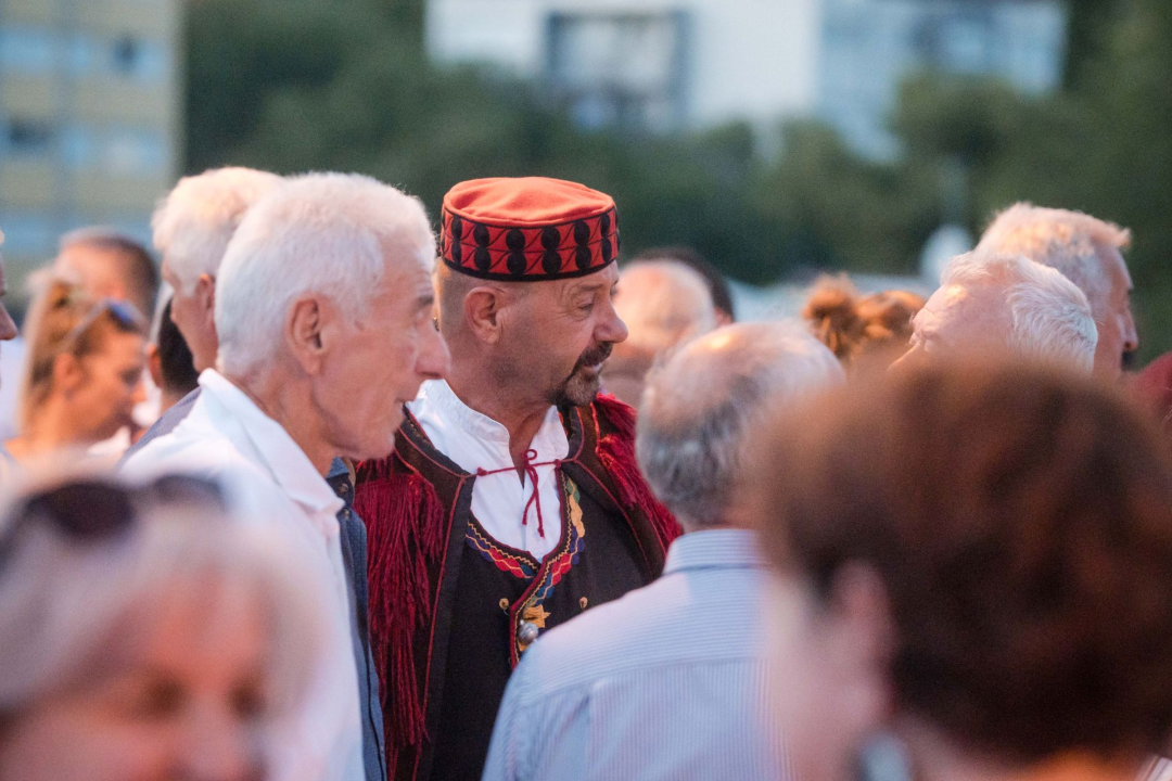 Susret drniških i istarskih proizvođača na Međunarodnom festivalu pršuta