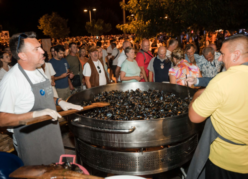Fotografija 4 - Susret drniških i istarskih proizvođača na Međunarodnom festivalu pršuta