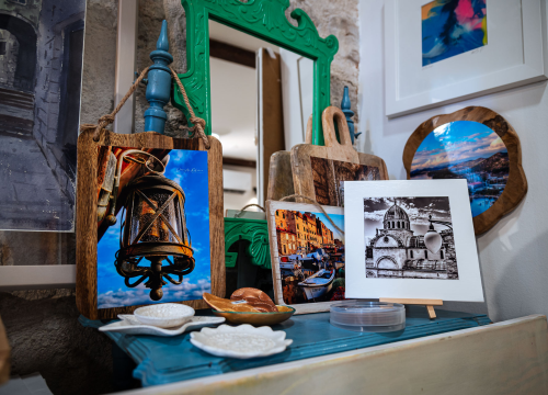 Fotografija 30 - FOTO Rujan u Galeriji Juraj Dalmatinac donosi popuste, unikatne dekorativne komade i nove modne kolekcije!