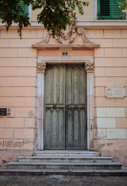 Šibenski Stari grad – kameni labirint povijesti i života