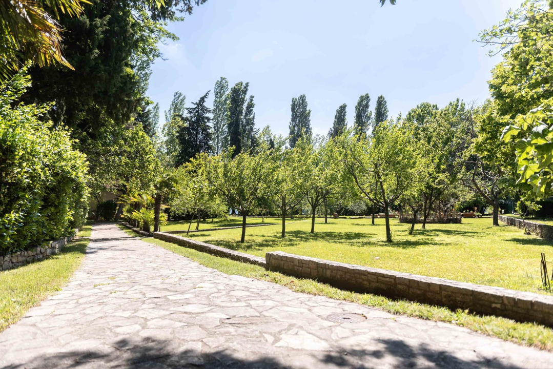 Visovac – Gospin otok duhovnosti i tišine u srcu Krke