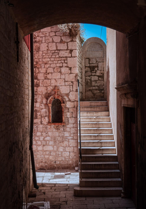 Šibenski Stari grad – kameni labirint povijesti i života