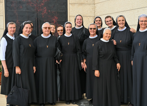 Fotografija 2 - Preko 400 redovnika i redovnica okupilo se u Kninu