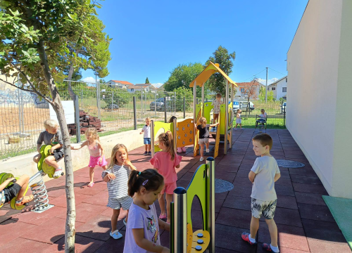 Fotografija 3 - Vrtić u Tribunju uveo niz noviteta kojima podiže kvalitetu boravka za djecu i brige za okoliš