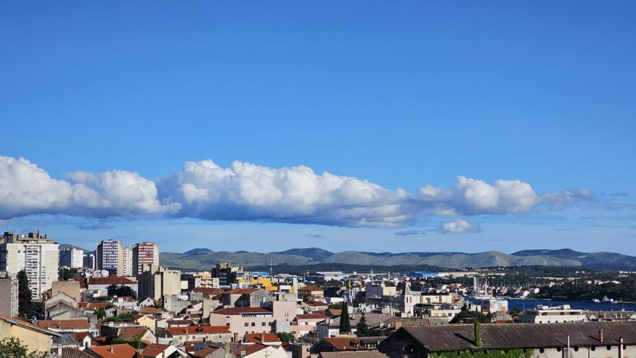 Srijeda sunčanija, u drugom dijelu dana zapuhat će bura