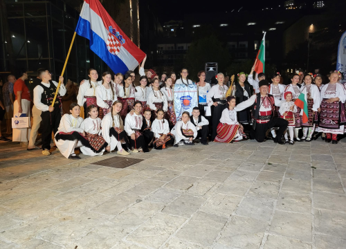 Fotografija 14 - Prominski Tići oduševili na Međunarodnom festivalu u Budvi