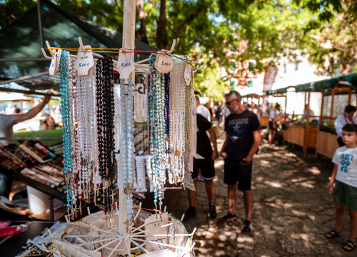 Fotografija 2 - Otvoren 16. Srednjovjekovni sajam u Šibeniku: Nakon petogodišnje pauze vratio se na rivu u punom sjaju