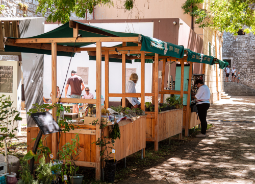 Fotografija 7 - Otvoren 16. Srednjovjekovni sajam u Šibeniku: Nakon petogodišnje pauze vratio se na rivu u punom sjaju