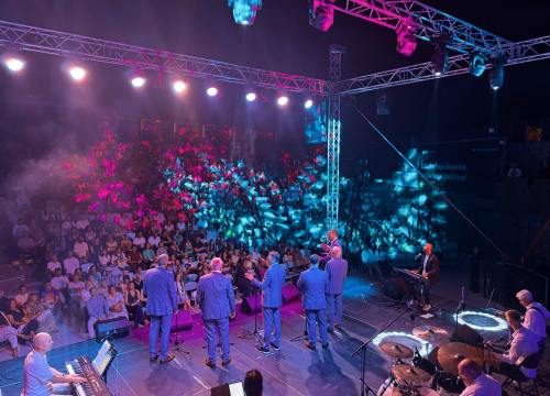 Fotografija 4 - Tomislav Bralić i klapa Intrade oduševili šibensku publiku na Tvrđavi sv. Mihovila