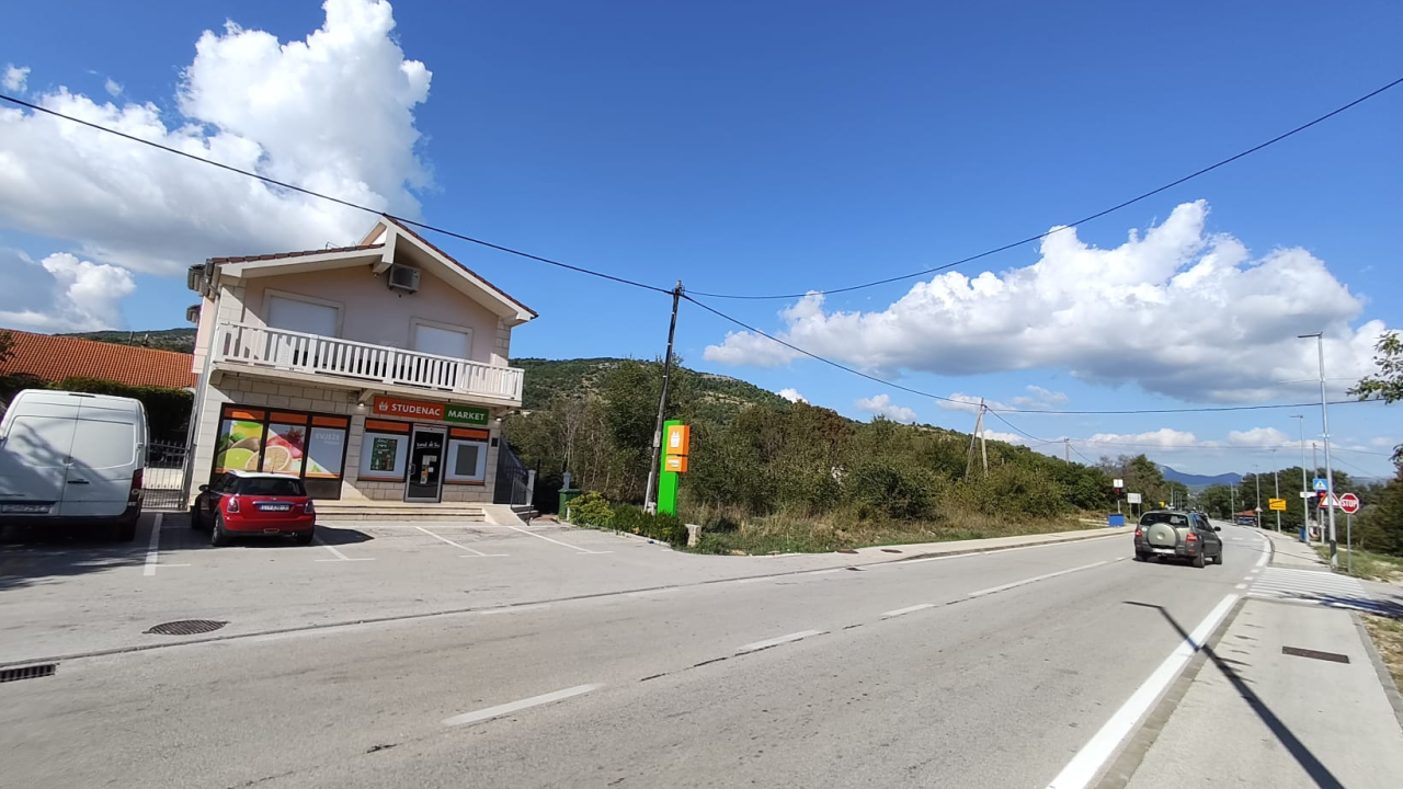 Ušice i nožice u drniškom gurmanskom raju