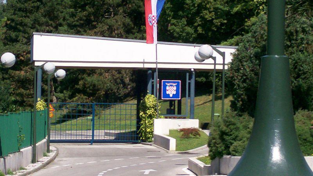 Incident na Pantovčaku: Muškarac pokušao ući u Ured predsjednika