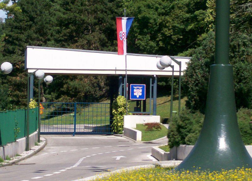 Incident na Pantovčaku: Muškarac pokušao ući u Ured predsjednika