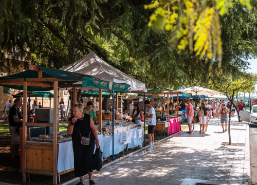 Fotografija 1 - Mirisi i okusi prošlosti: Bogata ponuda štandova na srednjovjekovnom sajmu u Šibeniku