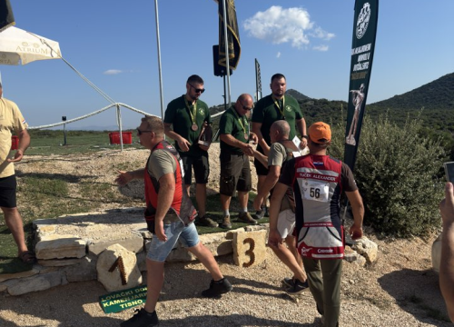 Fotografija 1 - LD Kamenjarka iz Tisnog pobjednik 3. Memorijalnog kupa u lovnom streljaštvu ‘Đuro Dečak’ u Dazlini