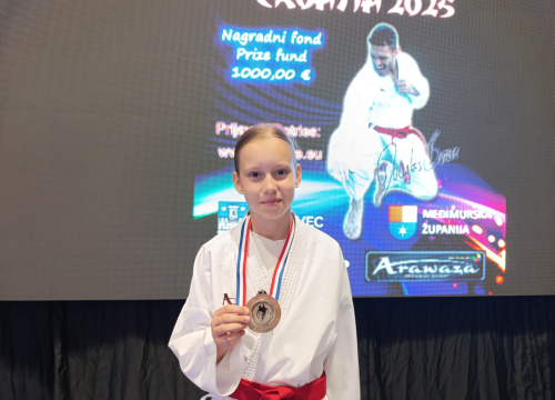 Fotografija 2 - FOTO KK Šibenik 1066 osvojio pet medalja u Čakovcu: Mileta dominirala na kontroli za Europsko prvenstvo