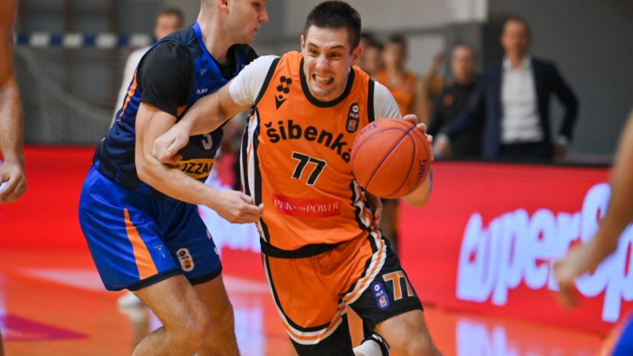 Martin Junaković postao član novog kluba, peterostrukog prvaka svoje države