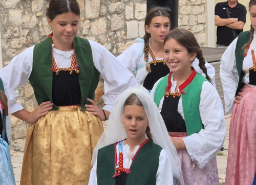 Na Maloj loži oživljen duh prošlih vremena