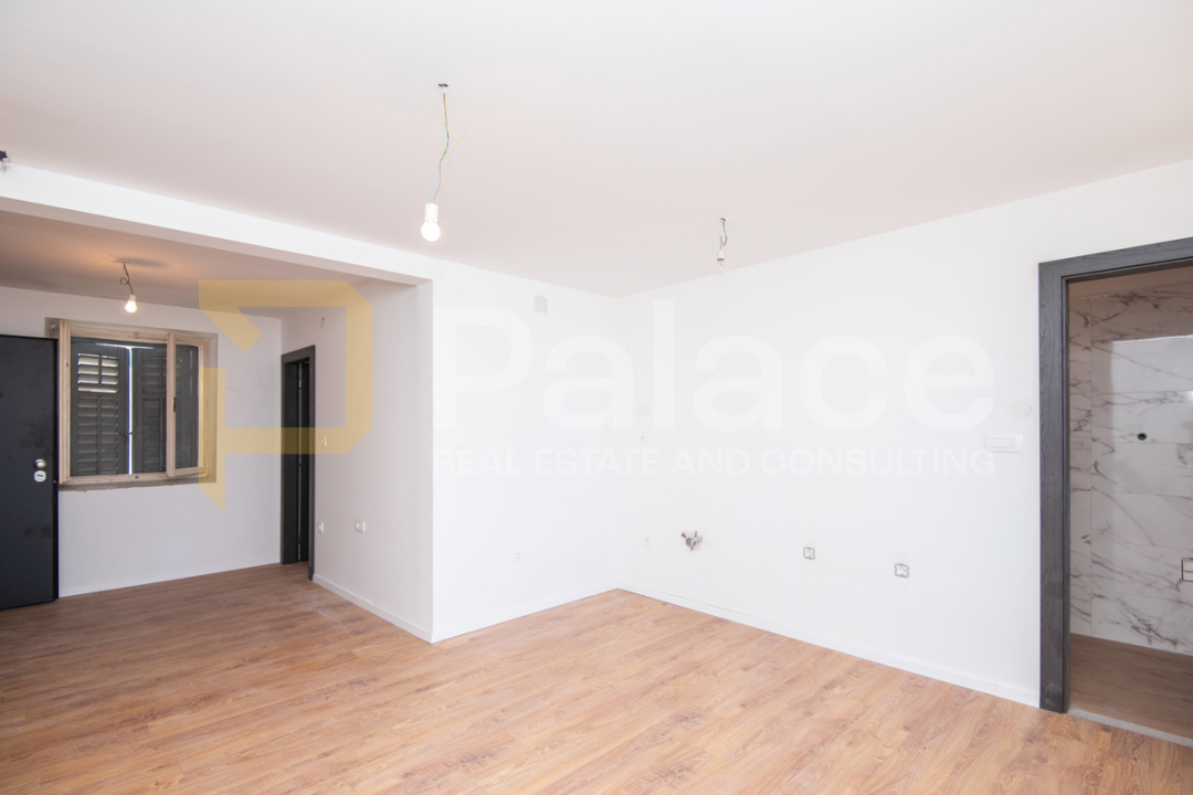 FOTO Palace predstavlja kompletno renoviran dvoetažni stan u Šibeniku