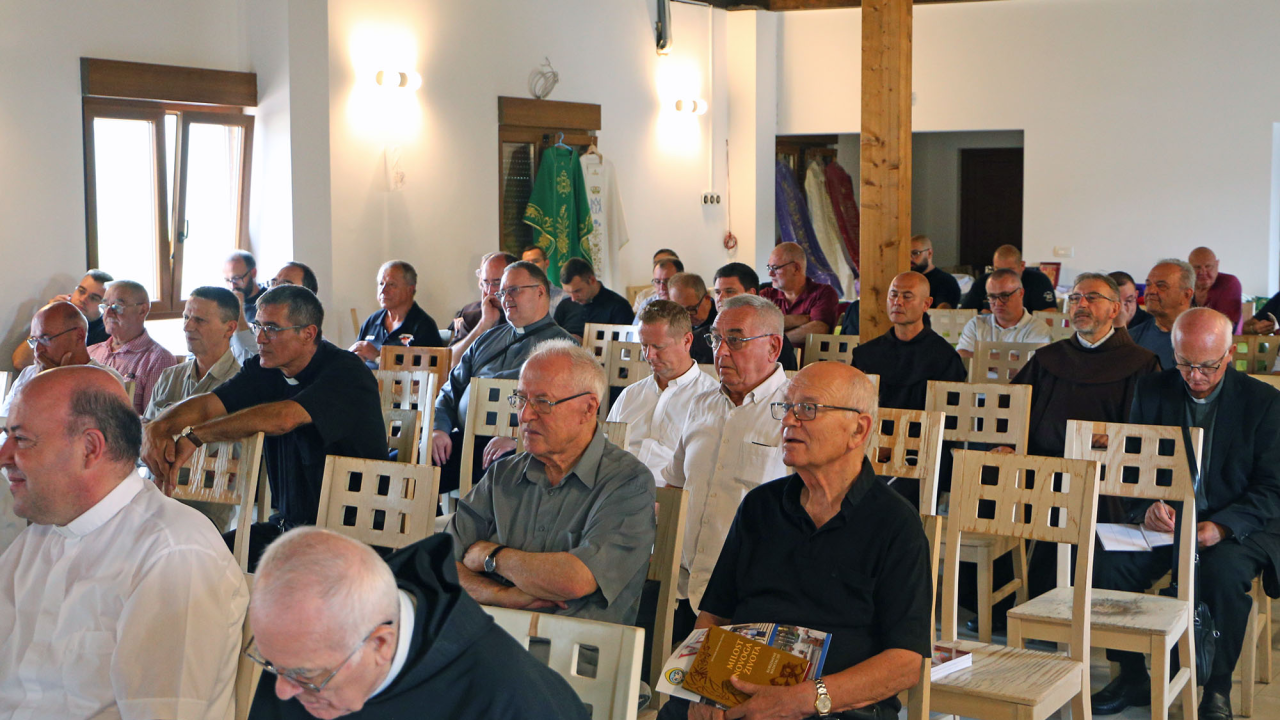 U Vrpolju održana mjesečna rekolekcija svećenika Šibenske biskupije