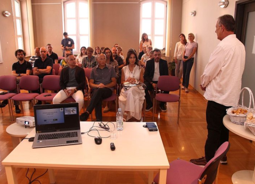 Fotografija 9 - Rumunjski gosti upoznali najbolje primjere ruralnog razvoja u Šibensko-kninskoj županiji