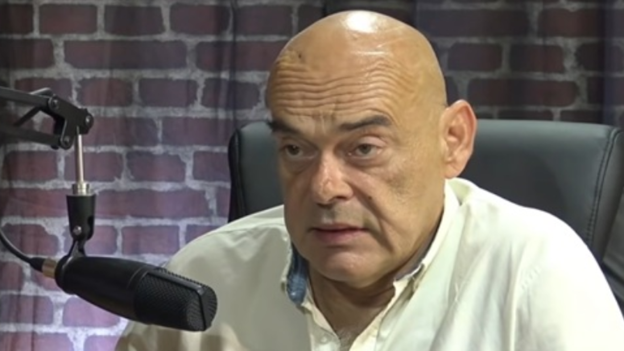 Preminuo istraživački novinar i voditelj Robert Valdec