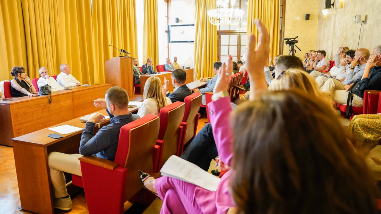 Članove Savjeta mladih Grada Šibenika predložile dvije najveće stranke te jedna udruga