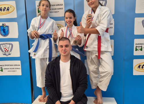 Fotografija 1 - FOTO Karatašima Šibenika šest medalja na startu sezone