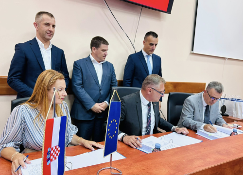 U Drnišu potpisan ugovor za izgradnju obilaznice koja će rasteretiti središte grada